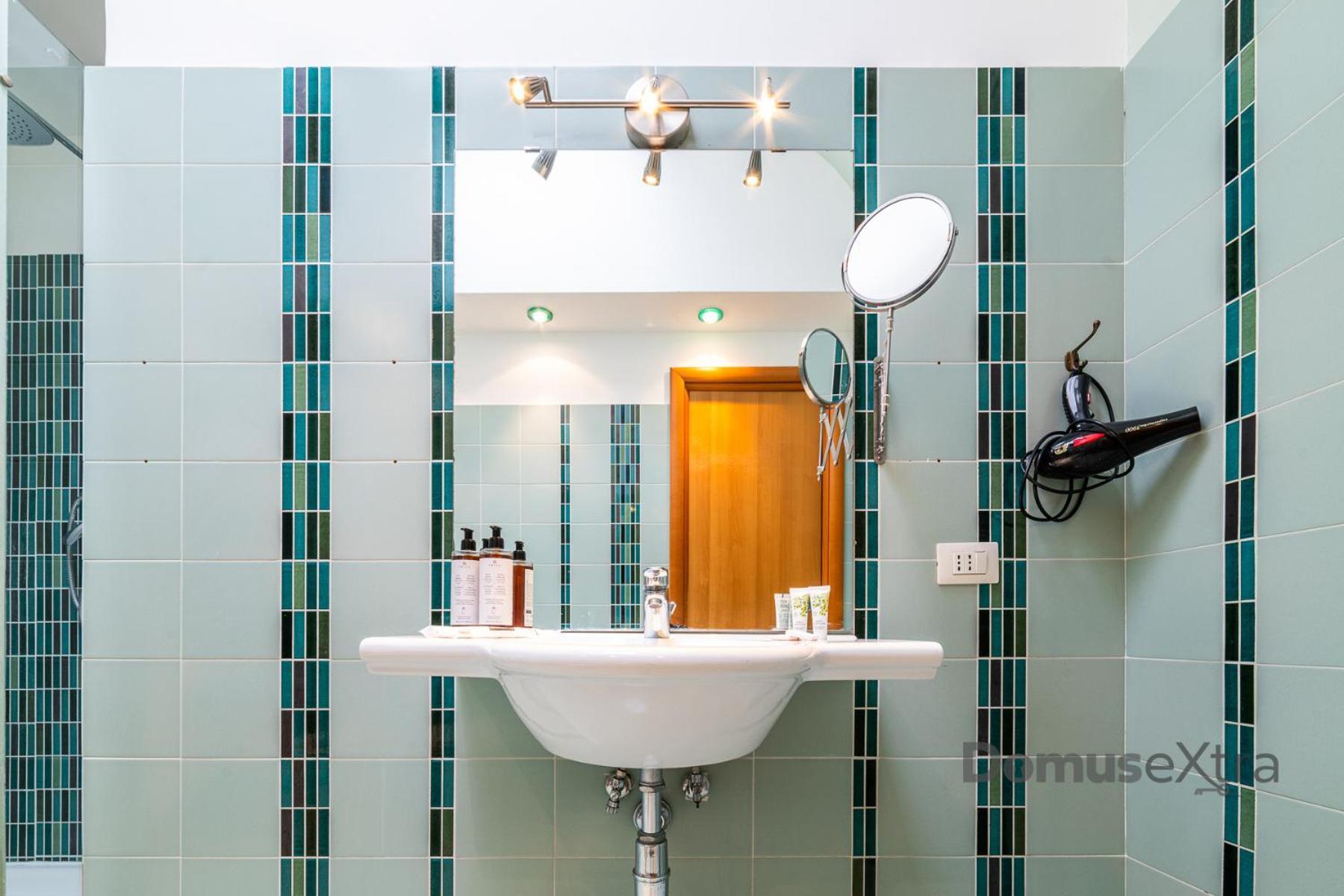 Gramsci Relais By Domusextra Apartment Naples Luaran gambar