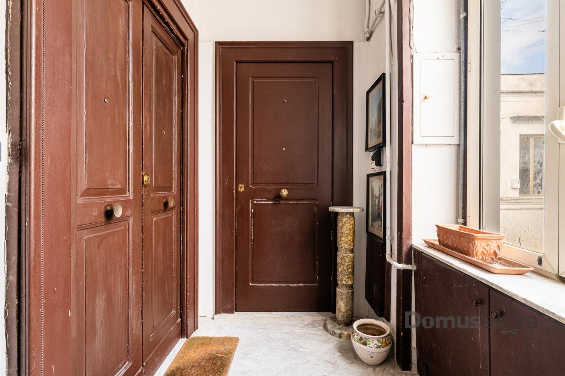 Gramsci Relais By Domusextra Apartment Naples Luaran gambar