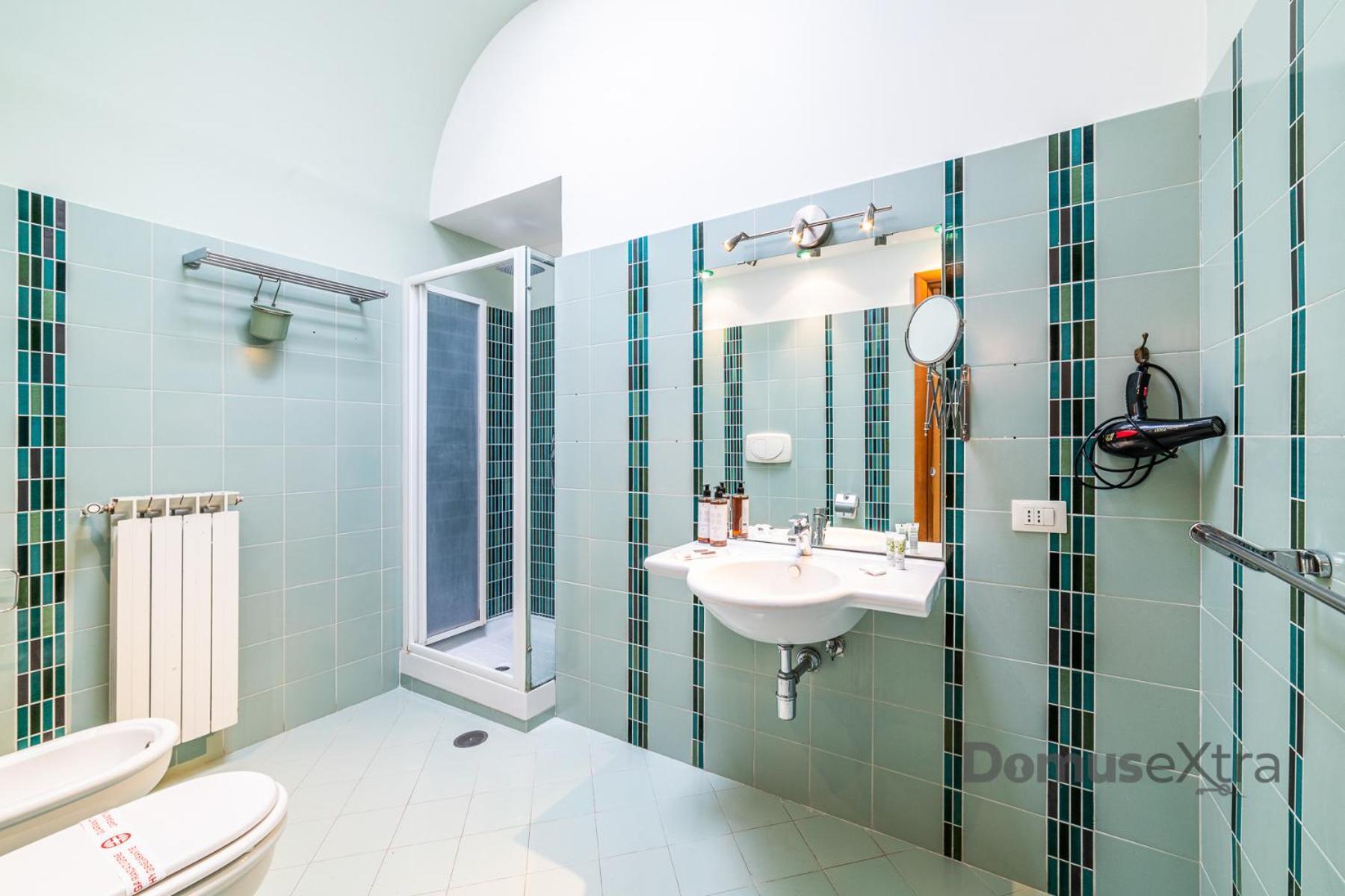 Gramsci Relais By Domusextra Apartment Naples Luaran gambar